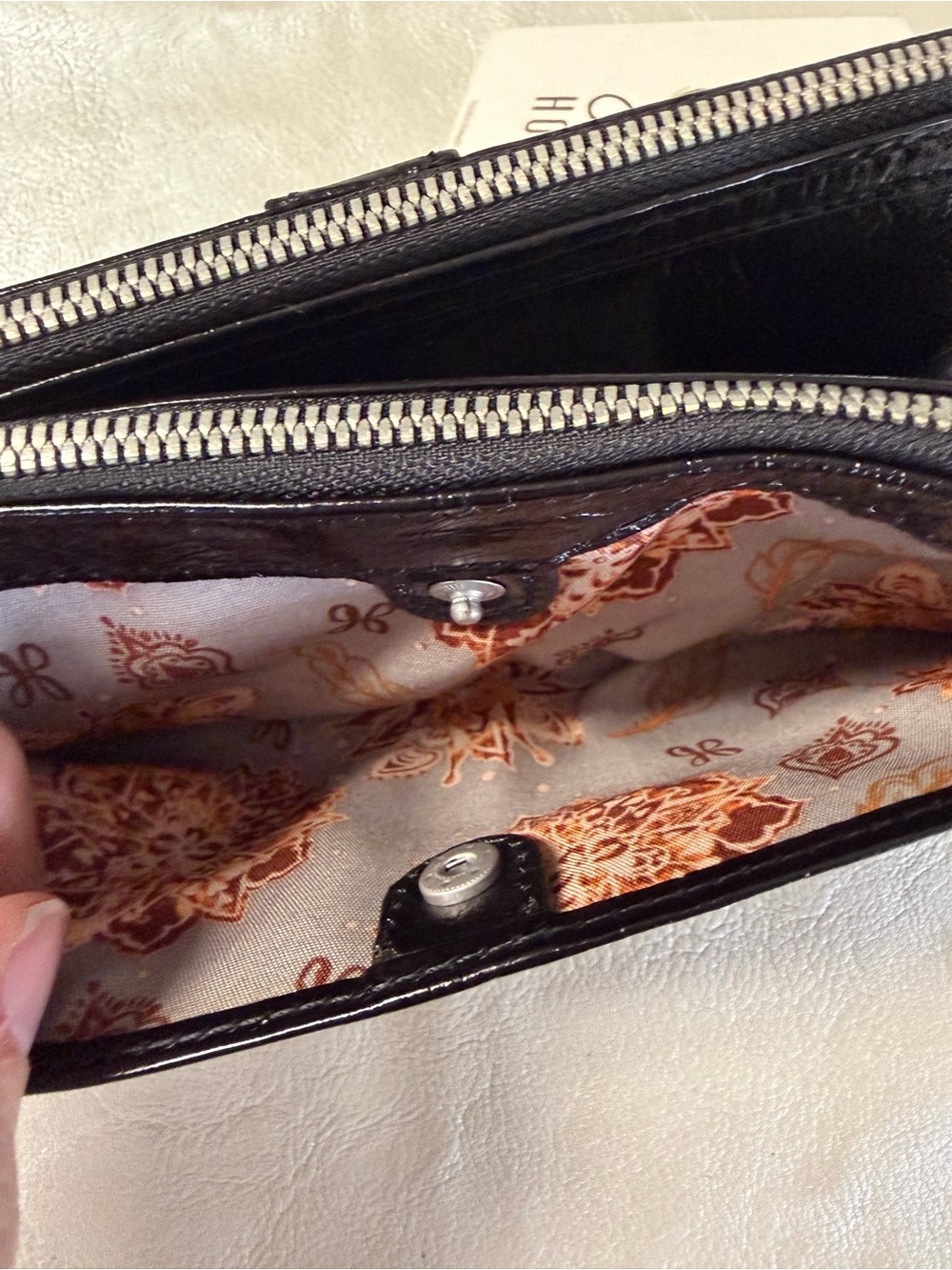 HOBO Black Leather Continental Wallet - Picture 5 of 8